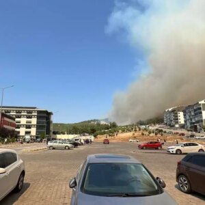 canakkalede yangin itfaiye araci yandi jVsWAxNu