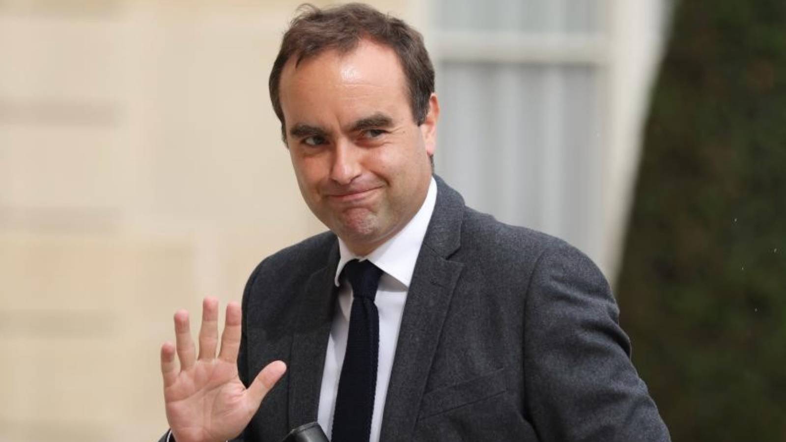 fransada basbakan lecornu yeni hukumeti kurdu RannZqYu