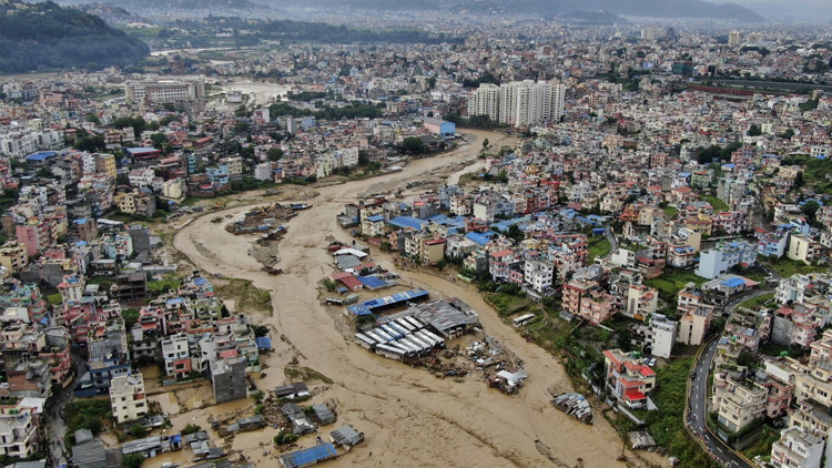 nepalde dogal afetler 22 kisinin olumune yol acti 9y6K5i6z