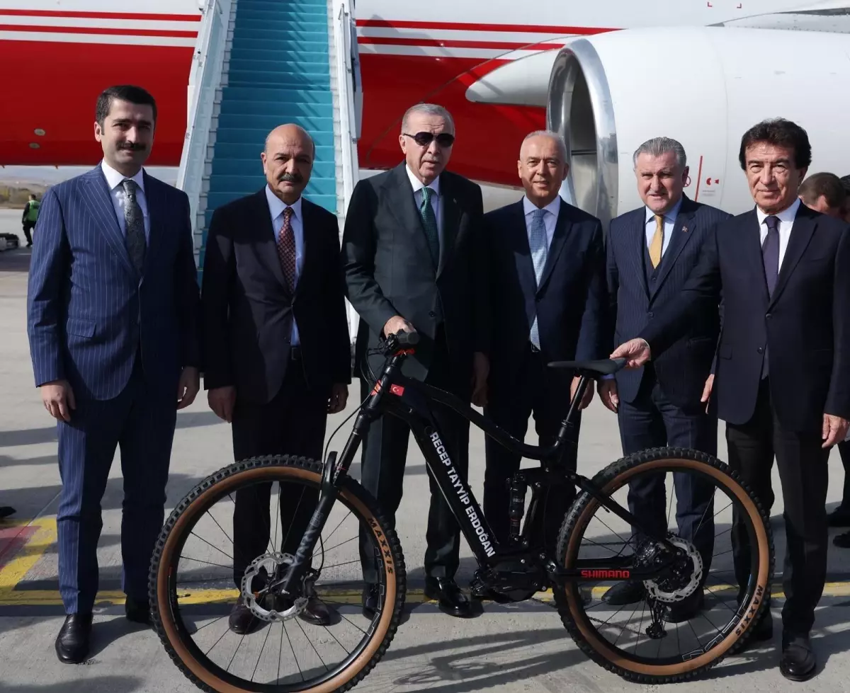 turkiye bisiklet federasyonundan cumhurbaskani erdogana ozel tesekkur MXDwmFxx.jpg