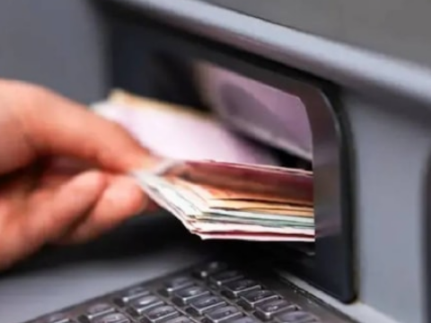 Bankalardan uyari yapildi atmde bunu yapanin parasina bloke konulacak 2ie2s6nA