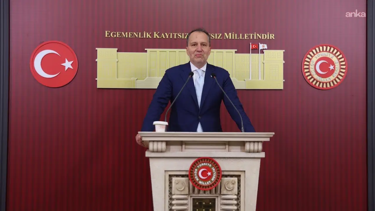 Fatih Erbakan: ‘Türkiye, NATO Zirvesi’nde ev sahibi olarak oturduğu masadan garson olarak kalktı’